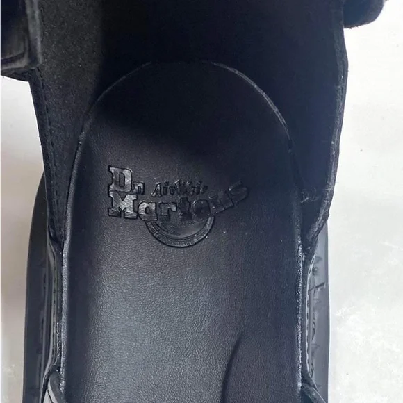 Dr.Martens Women’s Clarissa II Leather Sandals - Picture 12 of 14